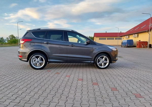 Ford Kuga cena 58900 przebieg: 198000, rok produkcji 2015 z Gryfino małe 379